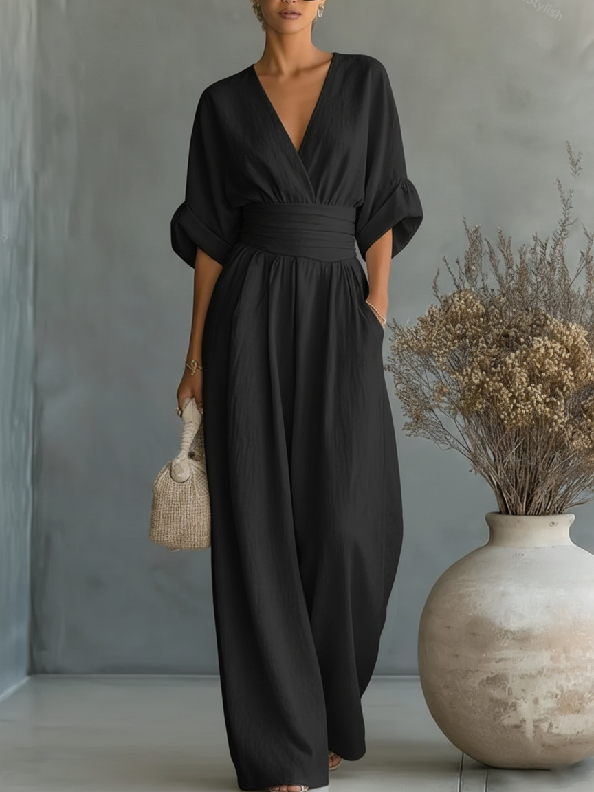 Elegant jumpsuit med V-ringning och hög midja